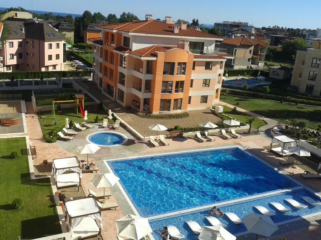 Apartment In St. Constantine And Helena Saints Constantine and Helena Екстер'єр фото