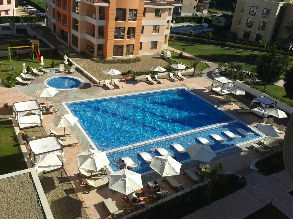 Apartment In St. Constantine And Helena Saints Constantine and Helena Екстер'єр фото